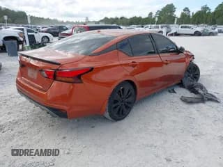 ✅ 2019 Nissan Altima SR • VIN: 1N4BL4CV6KN312172 • Lot: 43615735. Wystawiony na IAAI z przebiegiem 95 673 mil. Bezpłatny archiwum sprzedaży aukcyjnych z USA i szczegółowy raport historii pojazdu na DreamBid. Zdjęcie 4.