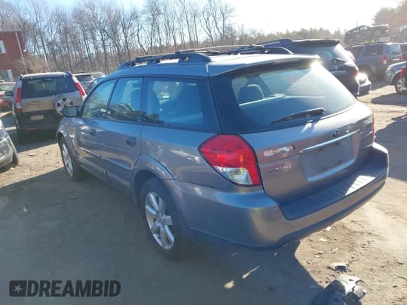 ✅ 2009 Subaru Outback Special Edition • VIN: 4S4BP61C097343083 • Lot: 43887477. Wystawiony na IAAI z przebiegiem 118 700 mil. Bezpłatny archiwum sprzedaży aukcyjnych z USA i szczegółowy raport historii pojazdu na DreamBid. Zdjęcie 3.