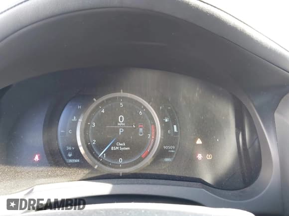 ✅ 2014 Lexus IS 250 • VIN: JTHCF1D21E5015001 • Lot: 43819740. Wystawiony na IAAI z przebiegiem 90 509 mil. Bezpłatny archiwum sprzedaży aukcyjnych z USA i szczegółowy raport historii pojazdu na DreamBid. Zdjęcie 7.