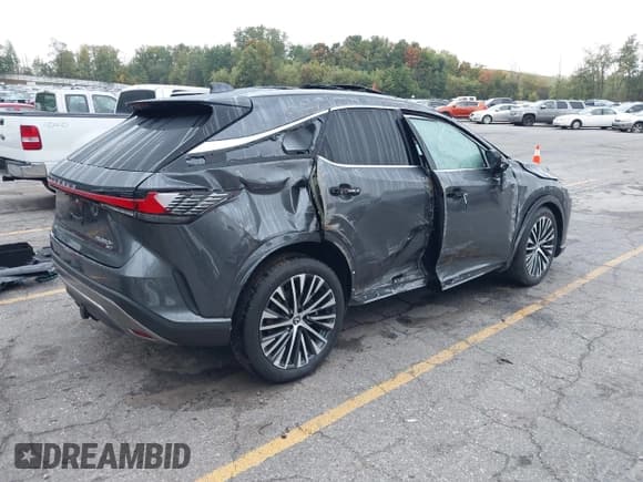 ✅ 2025 Lexus RX 350h Premium Plus • VIN: 2T2BBMCAXSC089949 • Lot: 43284398. Wystawiony na IAAI z przebiegiem 6 393 mil. Bezpłatny archiwum sprzedaży aukcyjnych z USA i szczegółowy raport historii pojazdu na DreamBid. Zdjęcie 4.