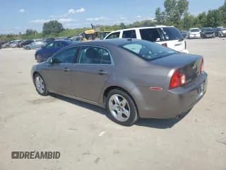 ✅ 2010 Chevrolet Malibu 1LT • VIN: 1G1ZC5EB6AF299118 • Lot: 71504504. Listed on Copart with 121,961 mi. Free auction sales archive from the USA and detailed vehicle history report at DreamBid. Image 2.