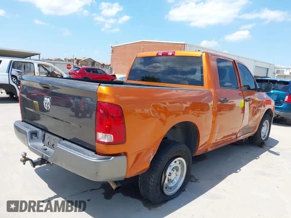 ✅ 2010 Dodge 1500 SLT • VIN: 1D7RB1CT0AS178824 • Lot: 42518541. Wystawiony na IAAI z przebiegiem 207 946 mil. Bezpłatny archiwum sprzedaży aukcyjnych z USA i szczegółowy raport historii pojazdu na DreamBid. Zdjęcie 4.