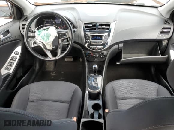 ✅ 2016 Hyundai Accent Sport • VIN: KMHCU5AE5GU251250 • Лот: 71916225. Опубликован ранее на Copart с пробегом 66 958 миль. Бесплатный доступ к архиву аукционных продаж из США и подробный отчёт об истории автомобиля на DreamBid. Изображение 8.