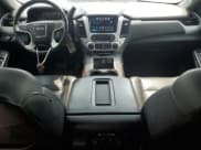 ✅ 2020 GMC Yukon XL SLT • VIN: 1GKS2GKC3LR276986 • Lot: 67738435. Listed on Copart with 183,924 mi. Free auction sales archive from the USA and detailed vehicle history report at DreamBid. Image 8.