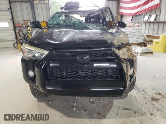 ✅ 2015 Toyota 4Runner SR5 Premium • VIN: JTEBU5JR8F5238533 • Lot: 67687555. Wystawiony na Copart z przebiegiem 196 729 mil. Bezpłatny archiwum sprzedaży aukcyjnych z USA i szczegółowy raport historii pojazdu na DreamBid. Zdjęcie 5.