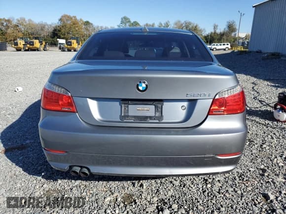 ✅ 2008 BMW 5 Series 528i • VIN: WBANU53578C111506 • Lot: 92265945. Listed on Copart with 139,650 mi. Free auction sales archive from the USA and detailed vehicle history report at DreamBid. Image 6.