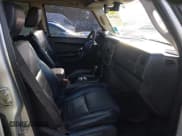 ✅ 2008 Jeep Commander Sport • VIN: 1J8HG48N58C191617 • Lot: 43207168. Wystawiony na IAAI z przebiegiem 169 842 mil. Bezpłatny archiwum sprzedaży aukcyjnych z USA i szczegółowy raport historii pojazdu na DreamBid. Zdjęcie 5.