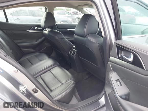 ✅ 2022 Nissan Maxima SV • VIN: 1N4AA6CV6NC503684 • Lot: 42558678. Listed on IAAI with 41,939 mi. Free auction sales archive from the USA and detailed vehicle history report at DreamBid. Image 8.