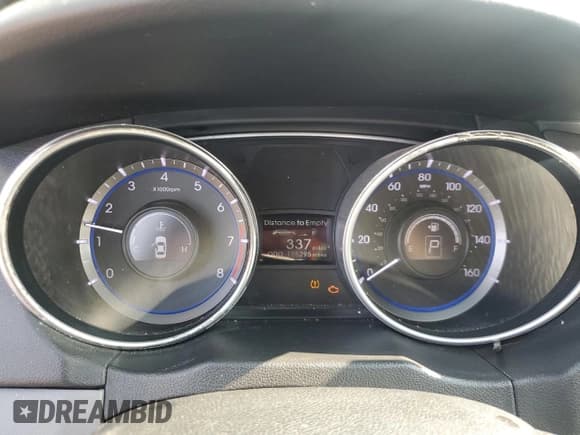 ✅ 2011 Hyundai Sonata GLS • VIN: 5NPEB4AC0BH055487 • Lot: 71180654. Listed on Copart with 125,295 mi. Free auction sales archive from the USA and detailed vehicle history report at DreamBid. Image 9.