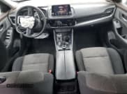 ✅ 2022 Nissan Rogue SV • VIN: 5N1BT3BB5NC691723 • Лот: 90020415. Опубликован ранее на Copart с пробегом 94 808 миль. Бесплатный доступ к архиву аукционных продаж из США и подробный отчёт об истории автомобиля на DreamBid. Изображение 8.