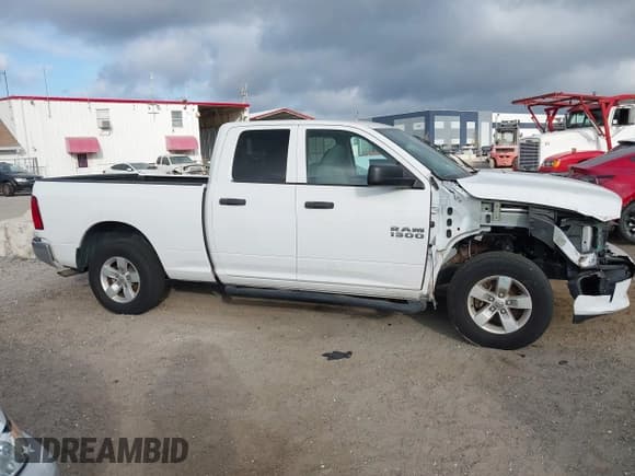 ✅ 2018 Ram 1500 Tradesman • VIN: 1C6RR6FGXJS341424 • Lot: 41609821. Listed on IAAI with 86,894 mi. Free auction sales archive from the USA and detailed vehicle history report at DreamBid. Image 13.