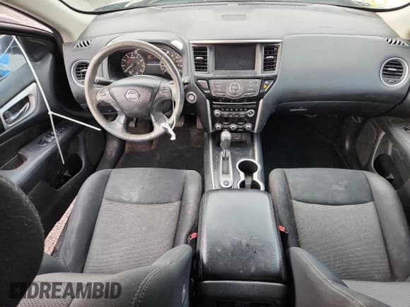 ✅ 2018 Nissan Pathfinder S • VIN: 5N1DR2MM2JC602121 • Lot: 90331085. Wystawiony na Copart z przebiegiem 179 514 mil. Bezpłatny archiwum sprzedaży aukcyjnych z USA i szczegółowy raport historii pojazdu na DreamBid. Zdjęcie 8.