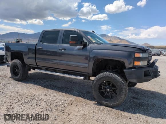 ✅ 2015 Chevrolet Silverado 3500HD LTZ • VIN: 1GC4K0C80FF617109 • Lot: 67799675. Listed on Copart with 152,423 mi. Free auction sales archive from the USA and detailed vehicle history report at DreamBid. Image 4.