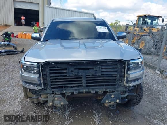 ✅ 2017 Chevrolet Silverado 1500 LTZ • VIN: 3GCPCSEC9HG319831 • Lot: 43438891. Listed on IAAI with 145,584 mi. Free auction sales archive from the USA and detailed vehicle history report at DreamBid. Image 13.