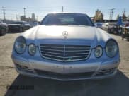 ✅ 2007 Mercedes-Benz E 350 • VIN: WDBUF56X67B155408 • Lot: 90650735. Wystawiony na Copart z przebiegiem 150 725 mil. Bezpłatny archiwum sprzedaży aukcyjnych z USA i szczegółowy raport historii pojazdu na DreamBid. Zdjęcie 5.