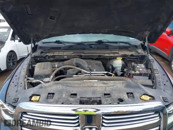 2018 Ram 1500 SLT with VIN 1C6RR6GT2JS123389, listed as a IAAI auction lot 43376046 with 95,873 mi miles and . Bid and sale history available at DreamBid. Image 10.