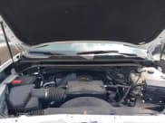 ✅ 2024 Chevrolet Silverado 2500HD • VIN: 1GB0WLE7XRF169799 • Lot: 42273647. Wystawiony na IAAI z przebiegiem 4 552 mil. Bezpłatny archiwum sprzedaży aukcyjnych z USA i szczegółowy raport historii pojazdu na DreamBid. Zdjęcie 10.