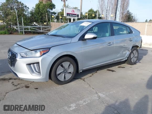 ✅ 2022 Hyundai Ioniq SE • VIN: KMHC75LC6NU266307 • Lot: 41603821. Wystawiony na IAAI z przebiegiem 47 273 mil. Bezpłatny archiwum sprzedaży aukcyjnych z USA i szczegółowy raport historii pojazdu na DreamBid. Zdjęcie 18.