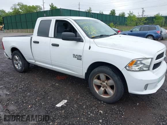 2019 Ram 1500 Tradesman with VIN 1C6RR7FG5KS636714, listed as a IAAI auction lot 42270900 with 55,175 mi miles and . Bid and sale history available at DreamBid. Image 1.