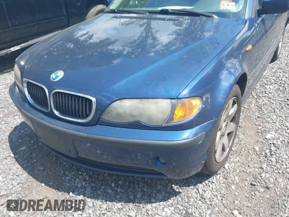 2003 BMW 3 Series 325xi with VIN WBAEU33443PM58806, listed as a IAAI auction lot 42697760 with 180,383 mi miles and . Bid and sale history available at DreamBid. Image 6.