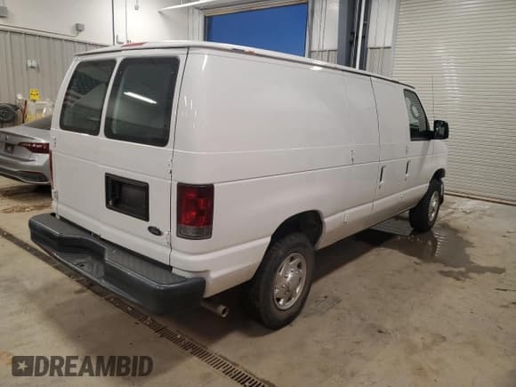 ✅ 2013 Ford Econoline Cargo Commercial • VIN: 1FTNE2EWXDDA50385 • Lot: 70865015. Listed on Copart with 72,517 mi. Free auction sales archive from the USA and detailed vehicle history report at DreamBid. Image 3.
