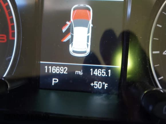 ✅ 2014 Audi Q5 Premium Plus • VIN: WA1LFAFP6EA124825 • Lot: 43810182. Listed on IAAI with 116,692 mi. Free auction sales archive from the USA and detailed vehicle history report at DreamBid. Image 15.