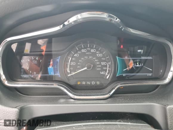 ✅ 2013 Lincoln MKT EcoBoost • VIN: 2LMHJ5AT6DBL58570 • Lot: 74689904. Wystawiony na Copart z przebiegiem 179 522 mil. Bezpłatny archiwum sprzedaży aukcyjnych z USA i szczegółowy raport historii pojazdu na DreamBid. Zdjęcie 9.