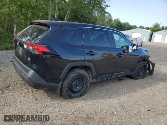 ✅ 2022 Toyota RAV4 LE • VIN: 2T3B1RFV8NC287749 • Lot: 68494235. Listed on Copart with 162,767 mi. Free auction sales archive from the USA and detailed vehicle history report at DreamBid. Image 3.