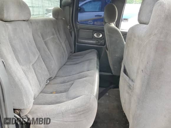 2005 Chevrolet Silverado 1500 LS z VIN 2GCEC19V551178113, wystawiony jako Copart lot #69581774 z przebiegiem 247 635 mil mil oraz Szkoda całkowita • Salvage title. Historia ofert i sprzedaży dostępna na DreamBid. Obrazek 10.