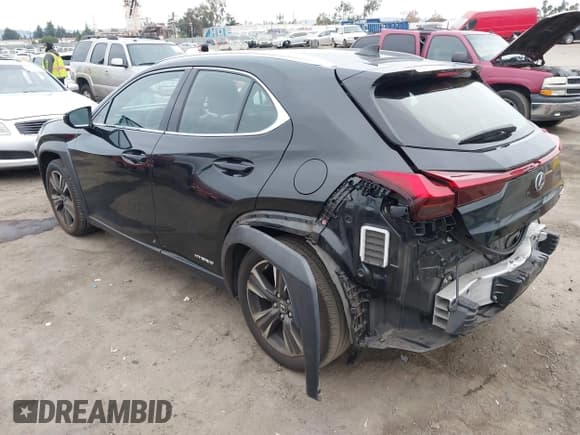 ✅ 2021 Lexus UX 250h • VIN: JTHX9JBHXM2049972 • Lot: 40956792. Listed on IAAI with 47,882 mi. Free auction sales archive from the USA and detailed vehicle history report at DreamBid. Image 3.
