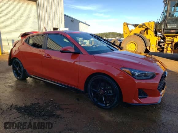 2020 Hyundai Veloster Turbo R-Spec z VIN KMHTH6AB5LU024084, wystawiony jako Copart lot #88993515 z przebiegiem 42 188 mil mil oraz Szkoda całkowita • Salvage title. Historia ofert i sprzedaży dostępna na DreamBid. Obrazek 4.