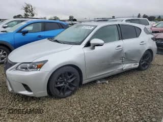 ✅ 2015 Lexus CT 200h • VIN: JTHKD5BH0F2213653 • Лот: 82201425. Опубликован ранее на Copart с пробегом 159 703 миль. Бесплатный доступ к архиву аукционных продаж из США и подробный отчёт об истории автомобиля на DreamBid. Изображение 1.