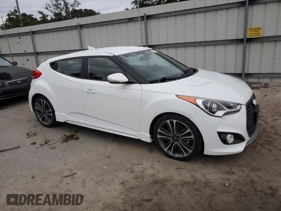 ✅ 2016 Hyundai Veloster Turbo • VIN: KMHTC6AE0GU278428 • Lot: 74853274. Wystawiony na Copart z przebiegiem 48 624 mil. Bezpłatny archiwum sprzedaży aukcyjnych z USA i szczegółowy raport historii pojazdu na DreamBid. Zdjęcie 4.