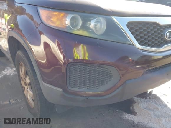 ✅ 2013 Kia Sorento LX • VIN: 5XYKTDA29DG336527 • Лот: 43737773. Опубликован ранее на IAAI с пробегом 262 918 миль. Бесплатный доступ к архиву аукционных продаж из США и подробный отчёт об истории автомобиля на DreamBid. Изображение 14.