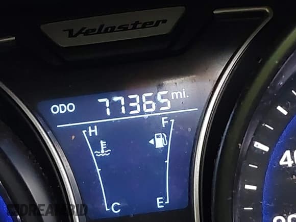 ✅ 2013 Hyundai Veloster Turbo • VIN: KMHTC6AE8DU096682 • Lot: 42974837. Wystawiony na IAAI z przebiegiem 77 365 mil. Bezpłatny archiwum sprzedaży aukcyjnych z USA i szczegółowy raport historii pojazdu na DreamBid. Zdjęcie 14.