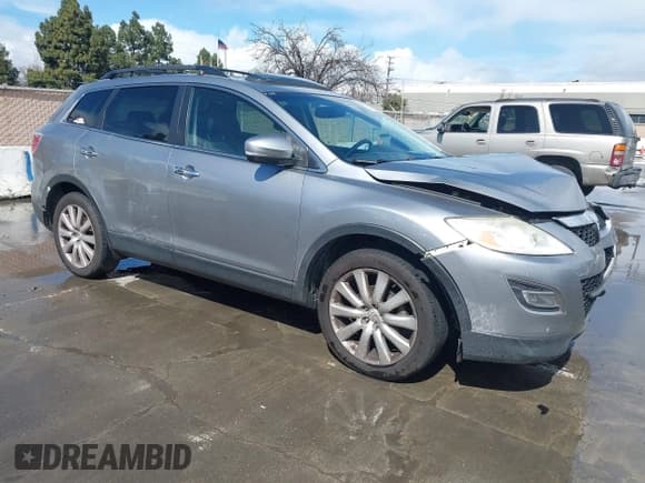 ✅ 2010 Mazda CX-9 Touring • VIN: JM3TB3MV8A0225855 • Лот: 41826707. Опубликован ранее на IAAI с пробегом 181 921 миль. Бесплатный доступ к архиву аукционных продаж из США и подробный отчёт об истории автомобиля на DreamBid. Изображение 1.