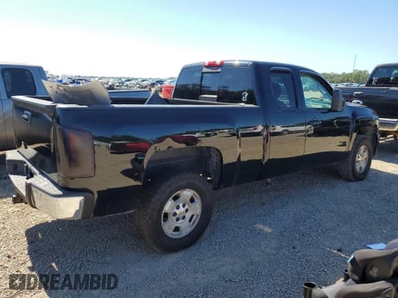 ✅ 2013 Chevrolet Silverado 1500 LTZ • VIN: 1GCVKTE2XDZ380770 • Lot: 87260215. Wystawiony na Copart z przebiegiem 139 141 mil. Bezpłatny archiwum sprzedaży aukcyjnych z USA i szczegółowy raport historii pojazdu na DreamBid. Zdjęcie 3.