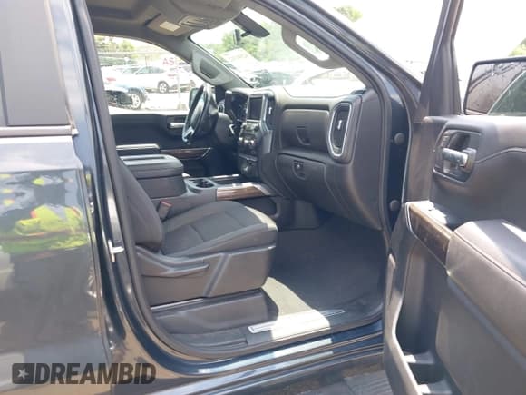 ✅ 2022 Chevrolet Silverado 1500 RST • VIN: 1GCUYEED9NZ147620 • Лот: 42581312. Опубликован ранее на IAAI с пробегом 71 692 миль. Бесплатный доступ к архиву аукционных продаж из США и подробный отчёт об истории автомобиля на DreamBid. Изображение 5.