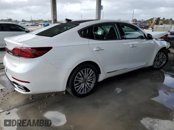 ✅ 2020 Kia Cadenza Limited • VIN: KNALC4J17L5232666 • Lot: 78526554. Listed on Copart with 26,300 mi. Free auction sales archive from the USA and detailed vehicle history report at DreamBid. Image 3.