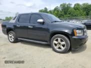 ✅ 2010 Chevrolet Avalanche LS • VIN: 3GNNCEE08AG276417 • Lot: 59474895. Listed on Copart with 165,009 mi. Free auction sales archive from the USA and detailed vehicle history report at DreamBid. Image 4.