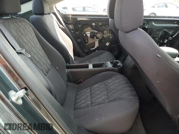 ✅ 2014 Chevrolet Volt • VIN: 1G1RA6E49EU145677 • Lot: 71254994. Wystawiony na Copart z przebiegiem 96 580 mil. Bezpłatny archiwum sprzedaży aukcyjnych z USA i szczegółowy raport historii pojazdu na DreamBid. Zdjęcie 10.