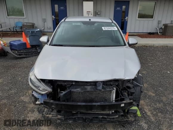 ✅ 2019 Hyundai Accent SE • VIN: 3KPC24A38KE058620 • Lot: 81244374. Wystawiony na Copart z przebiegiem 95 256 mil. Bezpłatny archiwum sprzedaży aukcyjnych z USA i szczegółowy raport historii pojazdu na DreamBid. Zdjęcie 5.