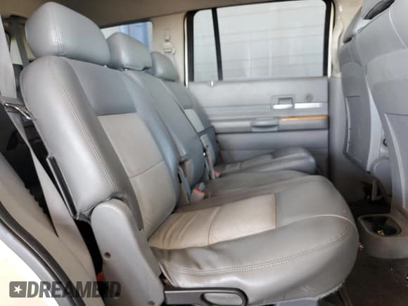 ✅ 2007 Chrysler Aspen Limited • VIN: 1A8HX58297F586621 • Lot: 80318665. Wystawiony na Copart z przebiegiem 191 829 mil. Bezpłatny archiwum sprzedaży aukcyjnych z USA i szczegółowy raport historii pojazdu na DreamBid. Zdjęcie 11.