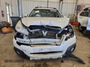 ✅ 2014 Subaru Outback Premium • VIN: 4S4BRCDCXE3225371 • Lot: 90851545. Listed on Copart with 204,673 mi. Free auction sales archive from the USA and detailed vehicle history report at DreamBid. Image 5.