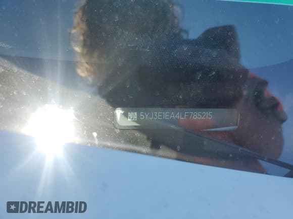 ✅ 2020 Tesla Model 3 Standard Range Plus • VIN: 5YJ3E1EA4LF785215 • Lot: 87452125. Wystawiony na Copart z przebiegiem Nie podano. Bezpłatny archiwum sprzedaży aukcyjnych z USA i szczegółowy raport historii pojazdu na DreamBid. Zdjęcie 12.