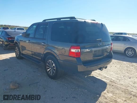 ✅ 2015 Ford Expedition XLT • VIN: 1FMJU1HT7FEF49697 • Lot: 43575147. Listed on IAAI with 138,317 mi. Free auction sales archive from the USA and detailed vehicle history report at DreamBid. Image 3.