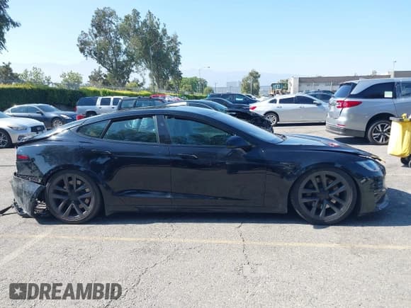 ✅ 2023 Tesla Model S • VIN: 5YJSA1E57PF508686 • Лот: 42758902. Опубликован ранее на IAAI с пробегом Не указан. Бесплатный доступ к архиву аукционных продаж из США и подробный отчёт об истории автомобиля на DreamBid. Изображение 12.