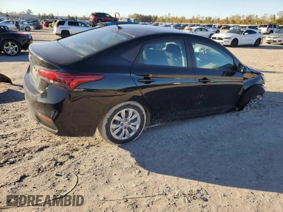 ✅ 2022 Hyundai Accent SE • VIN: 3KPC24A68NE168081 • Лот: 84298064. Опубликован ранее на Copart с пробегом 46 329 миль. Бесплатный доступ к архиву аукционных продаж из США и подробный отчёт об истории автомобиля на DreamBid. Изображение 3.