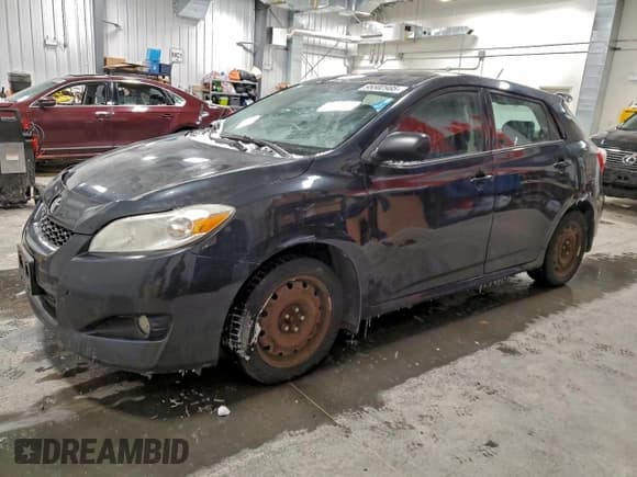 ✅ 2010 Toyota Matrix • VIN: 2T1KU4EE8AC213553 • Lot: 95502985. Wystawiony na Copart z przebiegiem 288 625 mil. Bezpłatny archiwum sprzedaży aukcyjnych z USA i szczegółowy raport historii pojazdu na DreamBid. Zdjęcie 1.