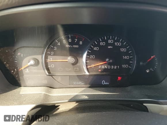 ✅ 2009 Cadillac DTS 1SA • VIN: 1G6KD57Y89U133023 • Lot: 62395675. Listed on Copart with 96,445 mi. Free auction sales archive from the USA and detailed vehicle history report at DreamBid. Image 9.